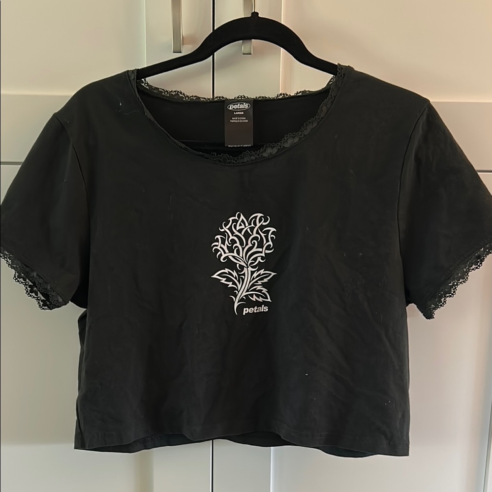Black Lace Trim Crop Top by petals